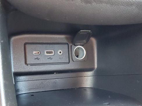 Used 2021 Chevrolet Equinox LT FWD image 31