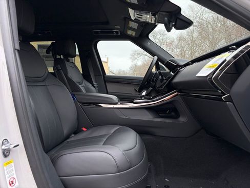 New 2026 Land Rover Range Rover Sport SE AWD/4WD image 15