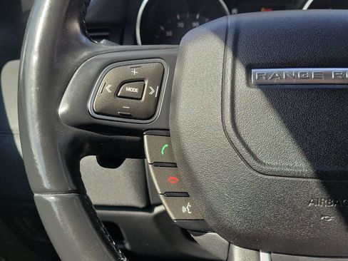 Used 2019 Land Rover Range Rover Evoque SE AWD/4WD image 21