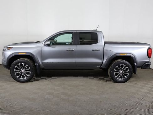 Used 2023 GMC Canyon Denali image 21