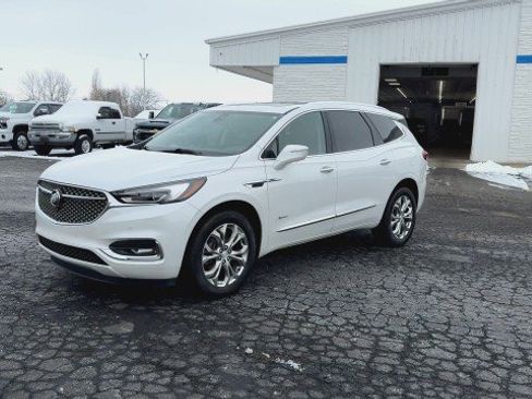 Used 2020 Buick Enclave Avenir w/ LPO, Floor Liner Package image 4
