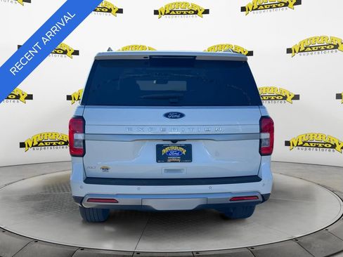Used 2024 Ford Expedition XLT image 4