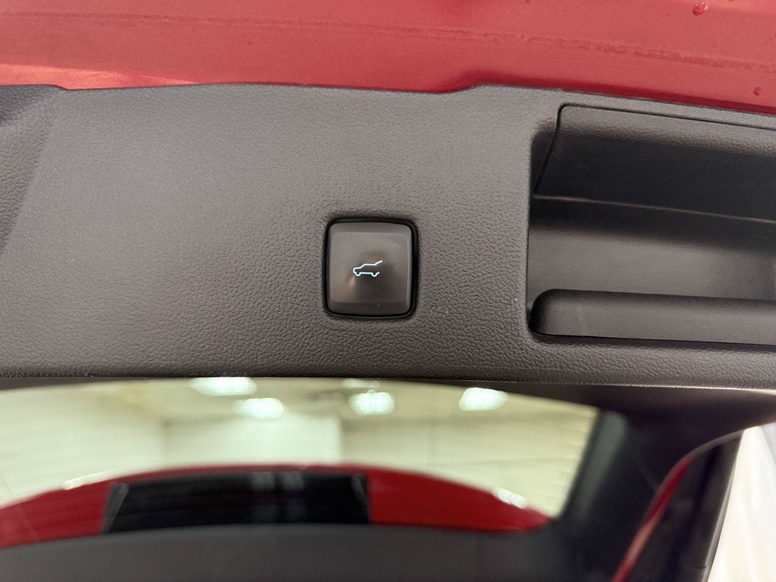 Used 2021 Ford Escape SE w/ Convenience Package AWD/4WD image 28