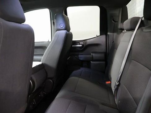 Used 2020 Chevrolet Silverado 1500 Custom w/ Custom Value Package image 28