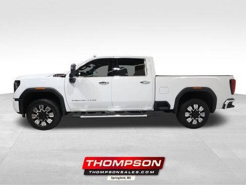 Certified 2025 GMC Sierra 2500 Denali w/ Denali Reserve Package image 1