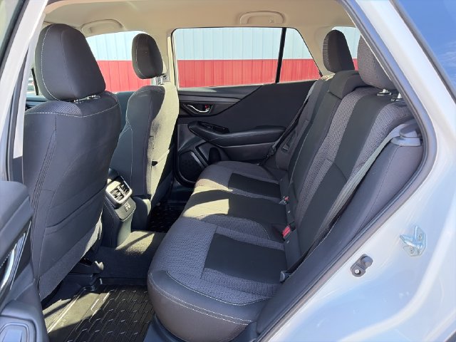 Used 2024 Subaru Outback Premium AWD/4WD image 40
