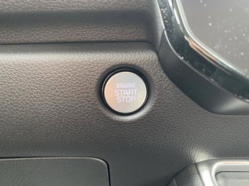 New 2026 Kia Carnival SX w/ SX Dark Edition Package image 34