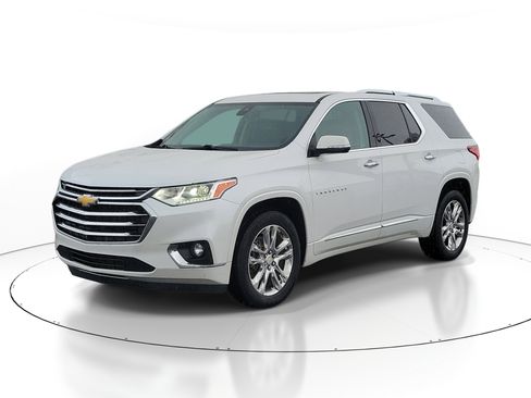 Used 2021 Chevrolet Traverse High Country AWD/4WD image 2
