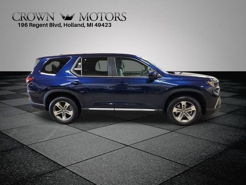 Certified 2025 Honda Pilot EX-L image 2