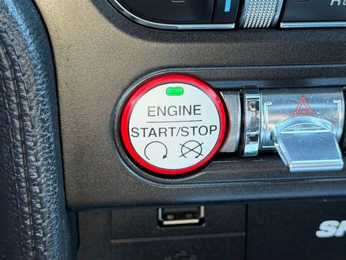 Used 2016 Ford Mustang Premium image 26