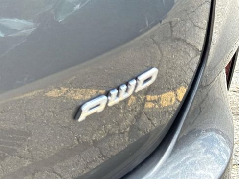 Used 2023 Ford Edge Titanium image 7