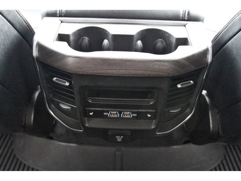 Used 2025 RAM 1500 Laramie AWD/4WD image 15