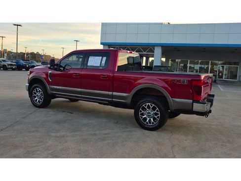 Used 2022 Ford F250 Lariat w/ Lariat Ultimate Package image 6