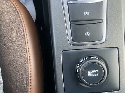 Certified 2025 Ford Bronco Sport Outer Banks w/ Outer Banks Tech Package+ AWD/4WD image 29