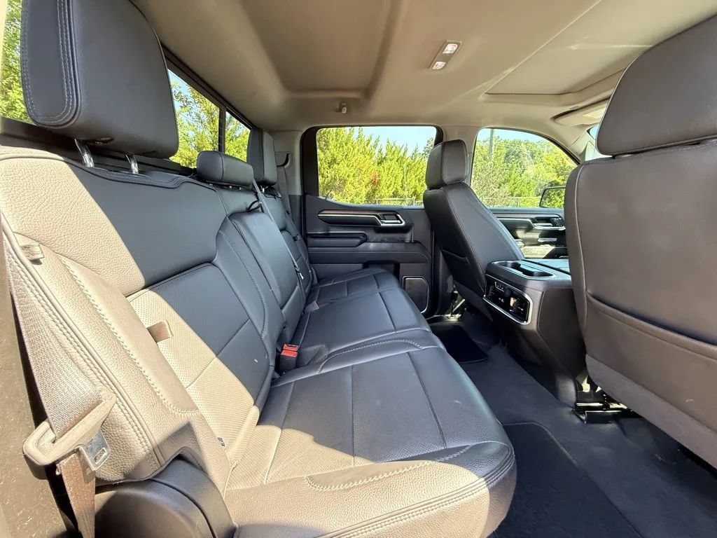 Used 2024 GMC Sierra 1500 Denali AWD/4WD image 31