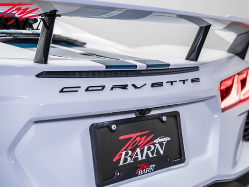 Used 2024 Chevrolet Corvette Stingray Preferred Conv w/ 2LT image 21