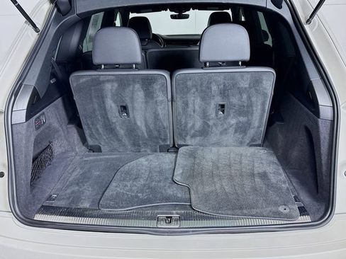 Used 2023 Audi Q7 2.0T Premium Plus w/ Premium Plus Package AWD/4WD image 30