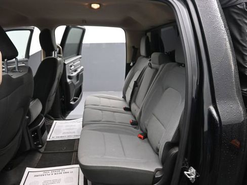 Used 2019 RAM 1500 Big Horn AWD/4WD image 10