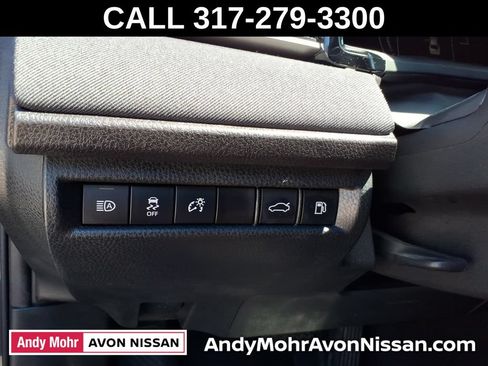 Used 2025 Toyota Camry LE FWD image 18