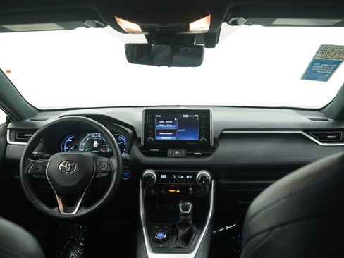 Used 2020 Toyota RAV4 XSE image 13
