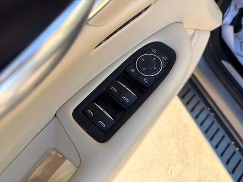 Used 2017 Cadillac XT5 Premium Luxury image 13