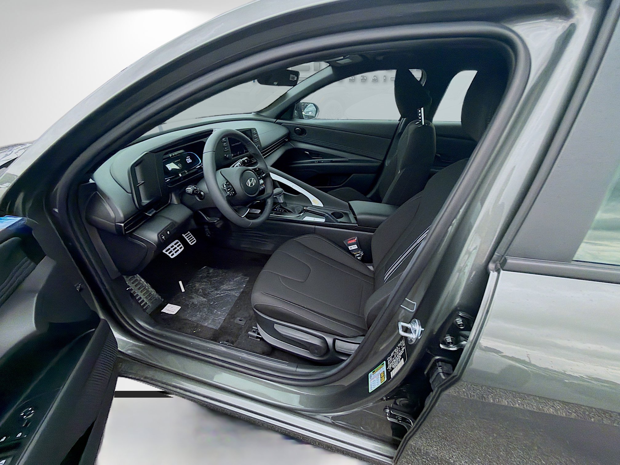 New 2026 Hyundai Elantra Sport FWD image 14