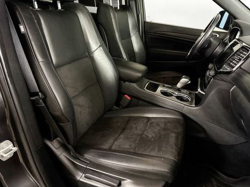 Used 2020 Jeep Grand Cherokee Altitude image 42