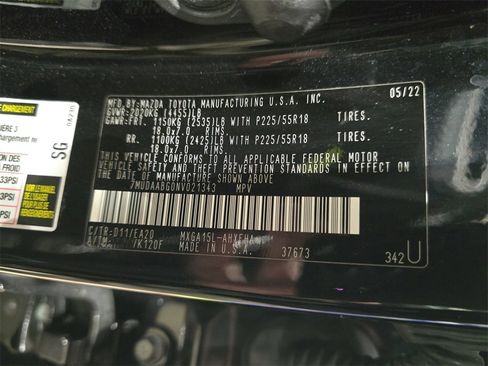 Used 2022 Toyota Corolla Cross XLE w/ Convenience Package image 35