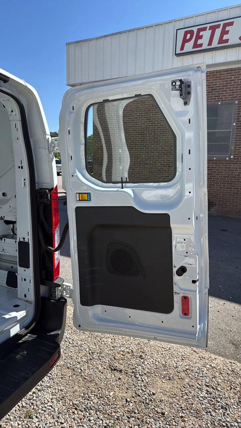 Used 2016 Ford Transit 150 130 Low Roof RWD image 12