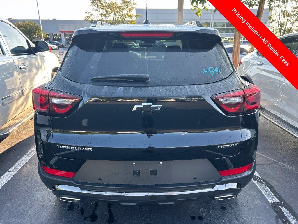 Used 2024 Chevrolet TrailBlazer ACTIV w/ Convenience Package FWD image 7