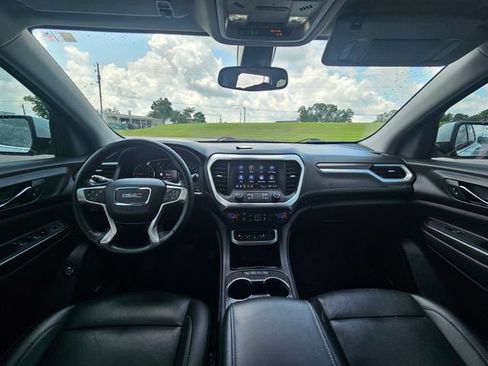 Used 2023 GMC Acadia SLT AWD/4WD image 12