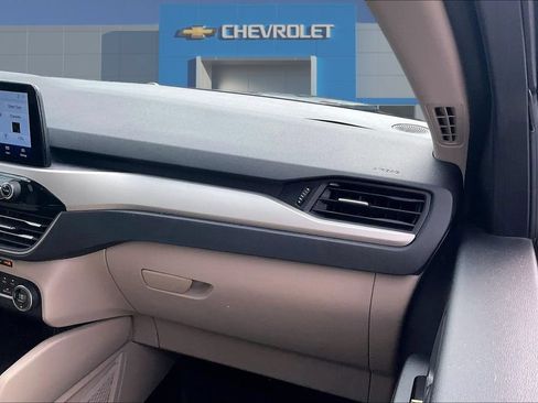 Used 2020 Ford Escape SE FWD image 26