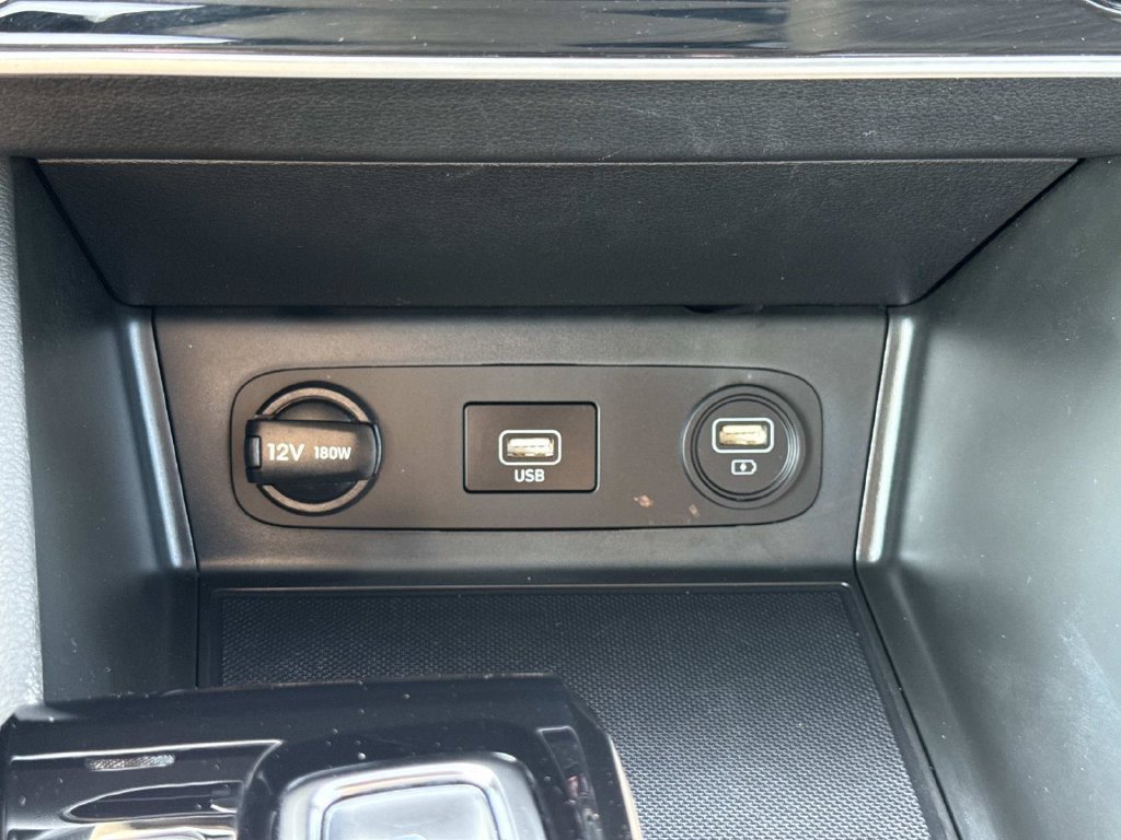 Used 2023 Hyundai Sonata SE FWD image 7