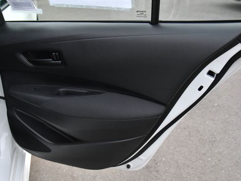 Used 2024 Toyota Corolla LE image 39