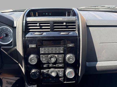 Used 2012 Ford Escape Limited FWD image 29