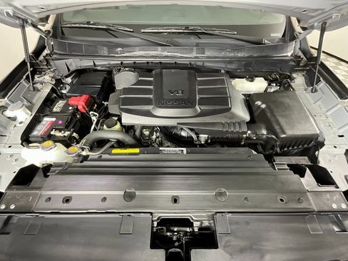 Used 2024 Nissan Titan PRO-4X w/ Pro-4x Convenience Package image 29