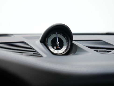 Used 2020 Porsche 911 Carrera 4S image 40