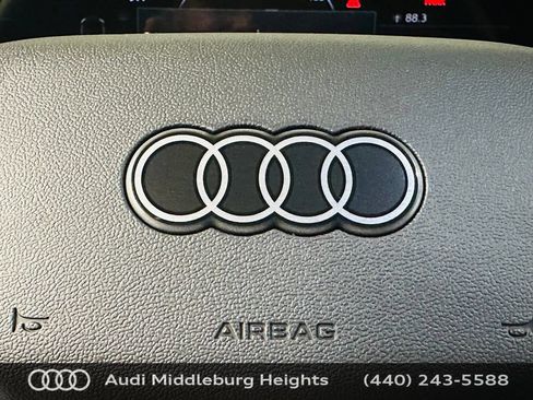 Certified 2025 Audi Q5 Premium w/ Premium Plus AWD/4WD image 18