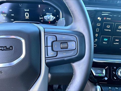 Used 2023 GMC Sierra 1500 Denali w/ Denali Reserve Package AWD/4WD image 20