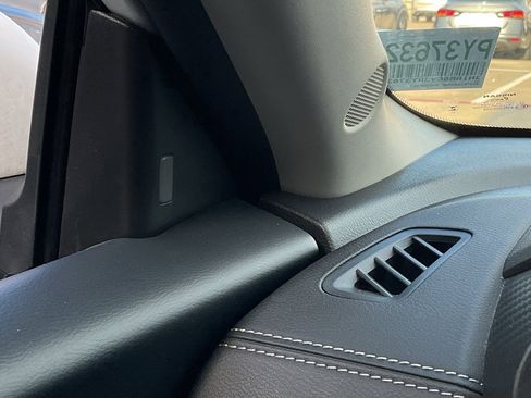 Used 2024 Nissan Sentra SV image 25