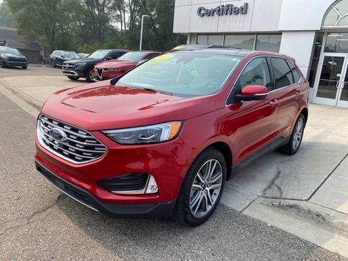 Used 2023 Ford Edge Titanium w/ Equipment Group 301A AWD/4WD image 10