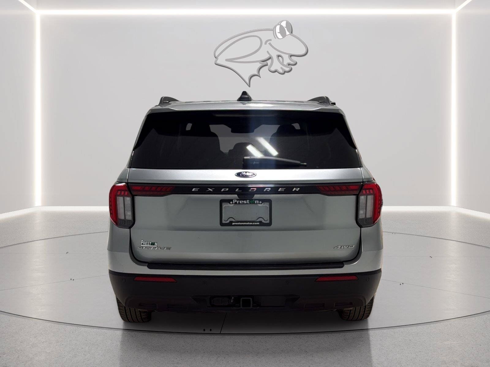 Certified 2025 Ford Explorer Active AWD/4WD image 4