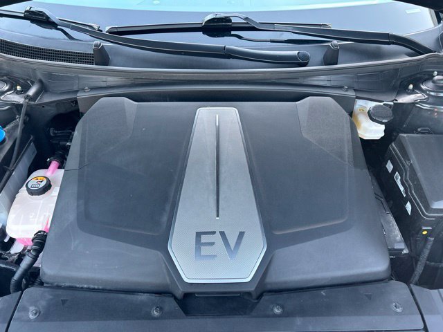 Used 2023 Kia EV6 Wind w/ Wind Technology Package RWD image 9