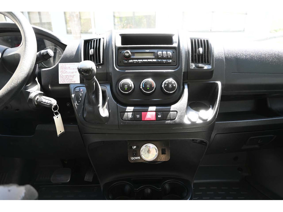 Used 2014 RAM ProMaster 1500 w/ Premium Appearance Group FWD image 22