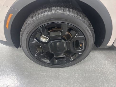 Used 2025 Kia Sorento SX Prestige image 28