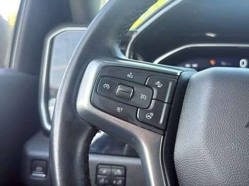 Used 2023 Chevrolet Silverado 1500 LT w/ Safety Package AWD/4WD image 25