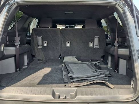 Certified 2025 Toyota 4Runner SR5 AWD/4WD image 17