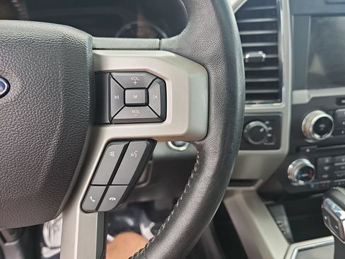 Used 2018 Ford F150 Lariat AWD/4WD image 22