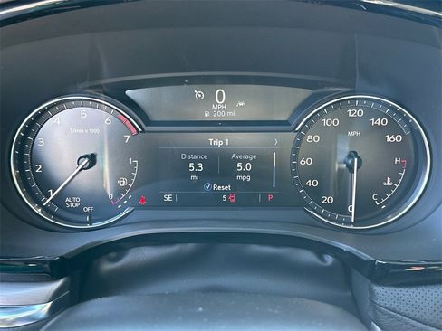 New 2026 Cadillac XT5 Luxury image 26