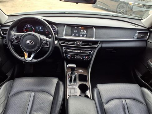 Used 2017 Kia Optima EX image 10